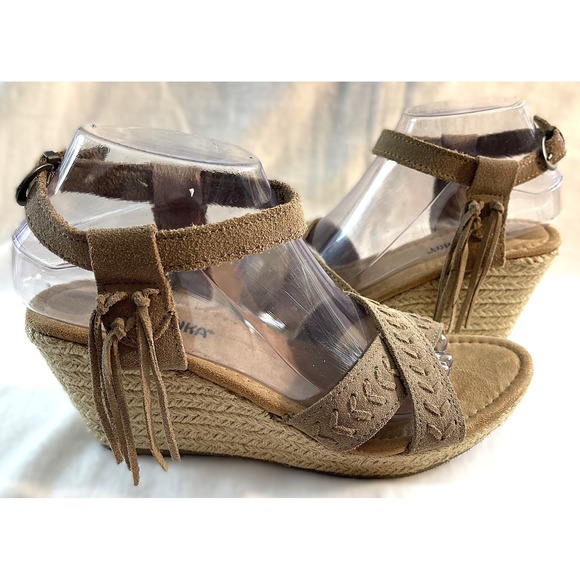 Minnetonka Brown Suede Wedge Sandals‎ Espadrille Ankle Strap Fringe Details Sz 9 - Picture 3 of 5